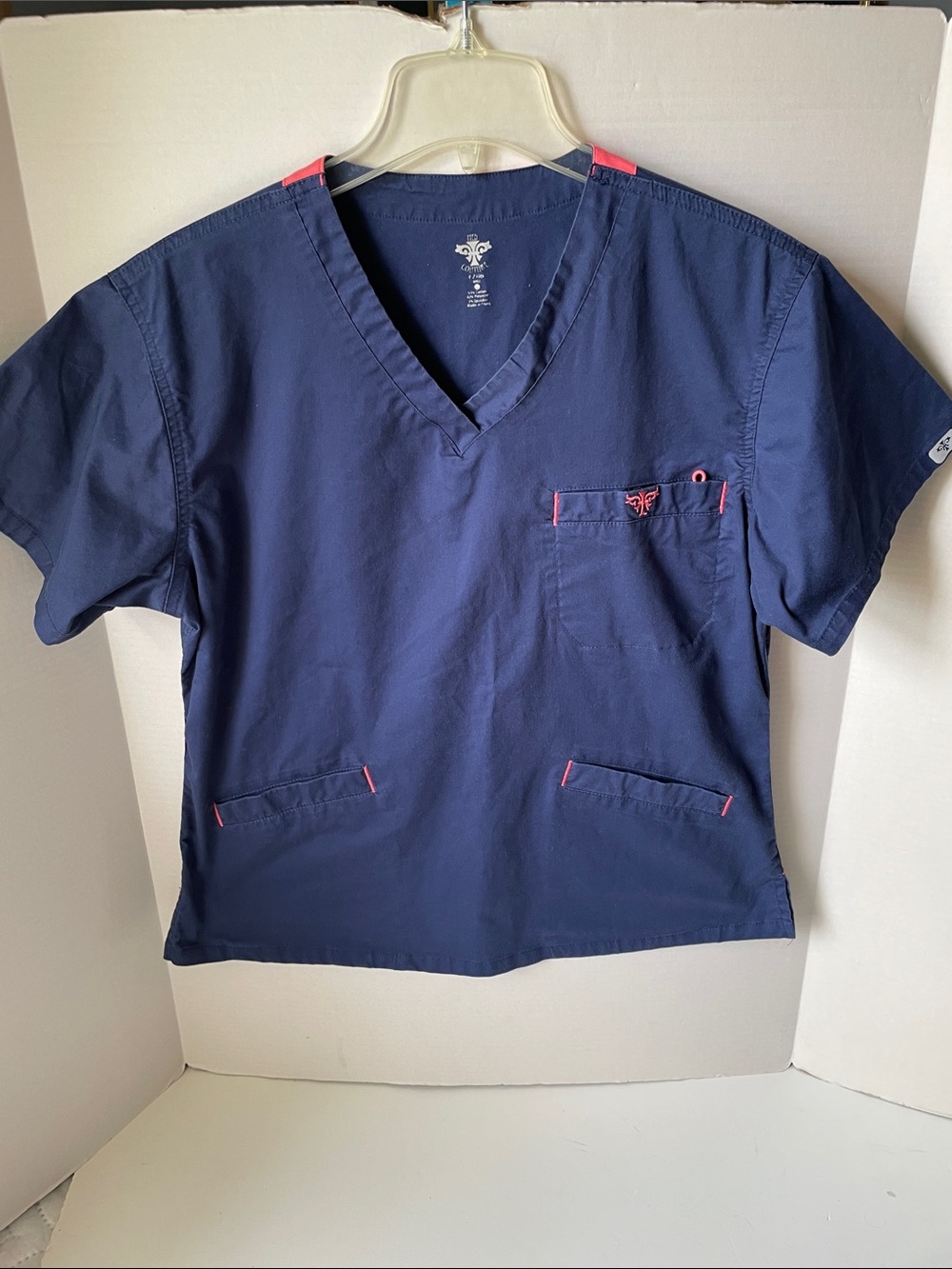 Med Couture Women's Size Medium Navy V-Neck Scrub Top with Pink Trim